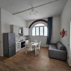 Navigli Bocconi Appartamento Milano